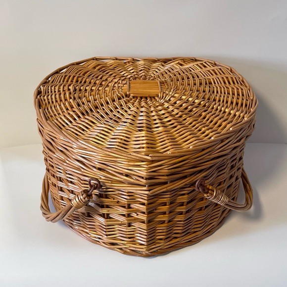 Other Heart Shaped Wicker Picnic Basket Poshmark
